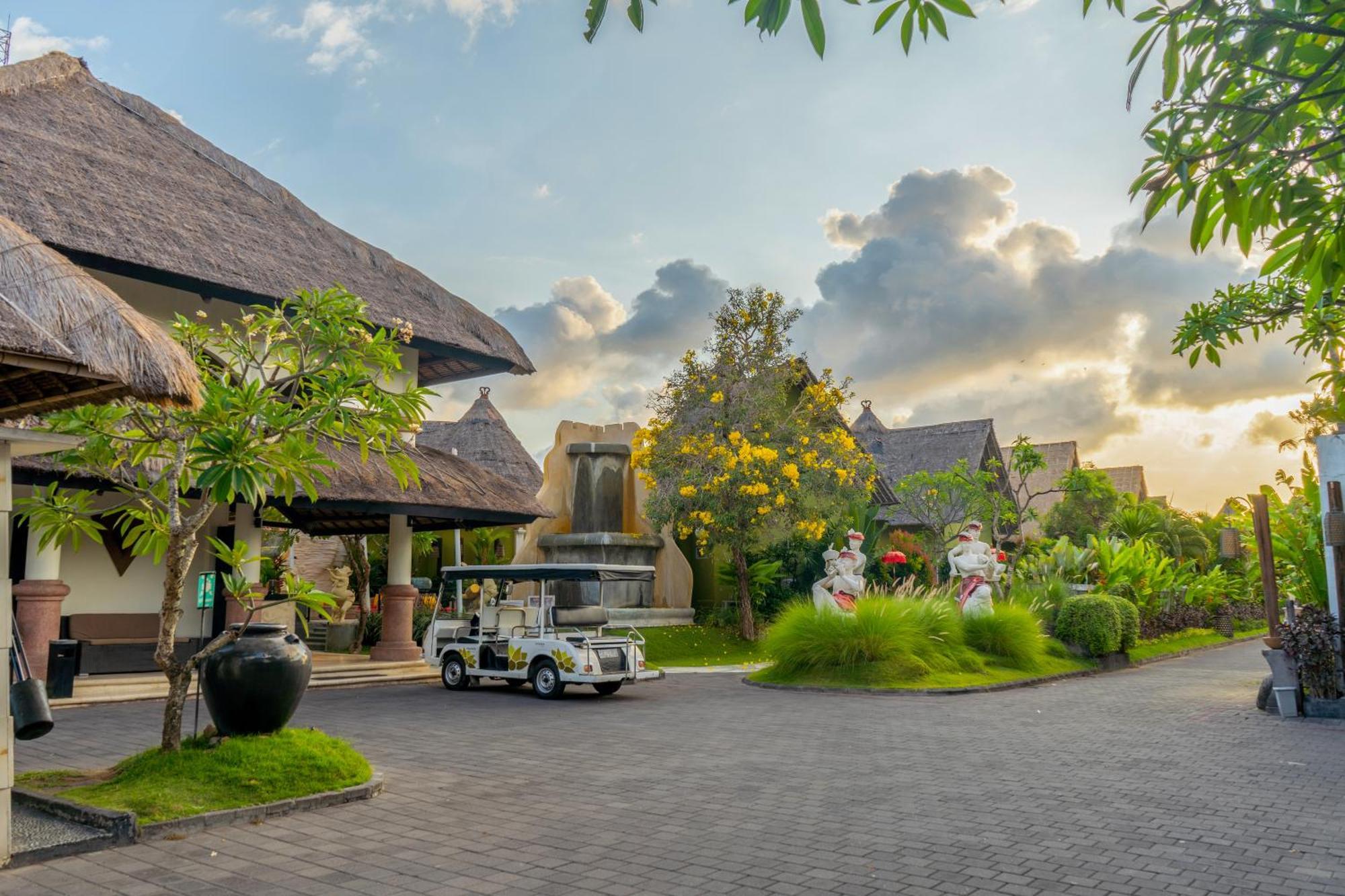 Villa Seminyak Estate & Spa - By Astadala Eksteriør bilde